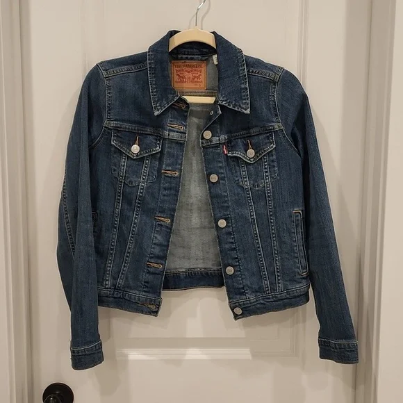 Levi's Denim Jacket Size S - Picture 1 of 8